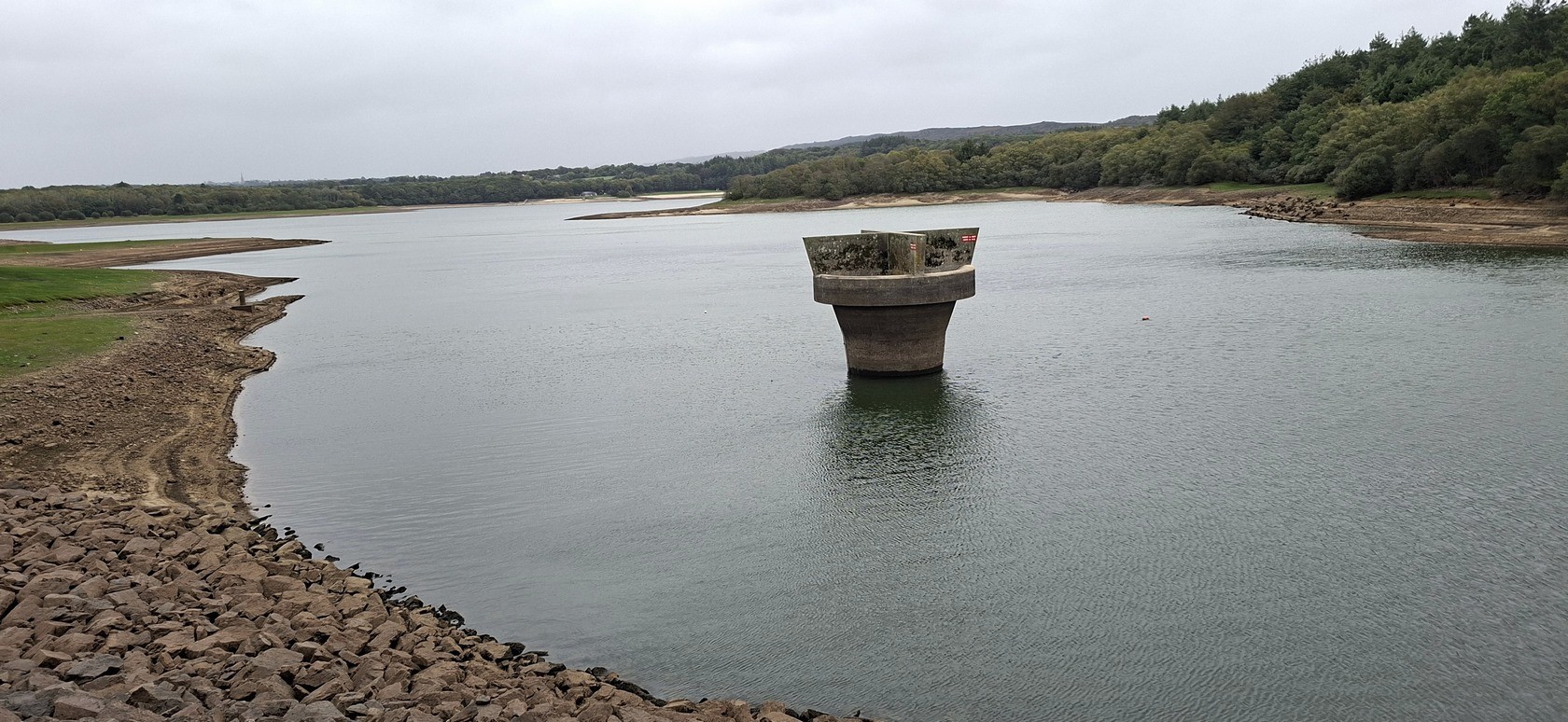 Le déversoir du barrage