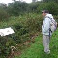 Nous suivons une rivière et l'ancienne ligne de chemin de fer